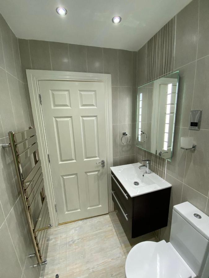 Luxury Apartment Apt4 Wolverhampton Extérieur photo